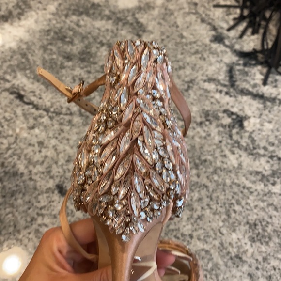 Badgley Mischka jeweled wedding heels - Picture 4 of 8
